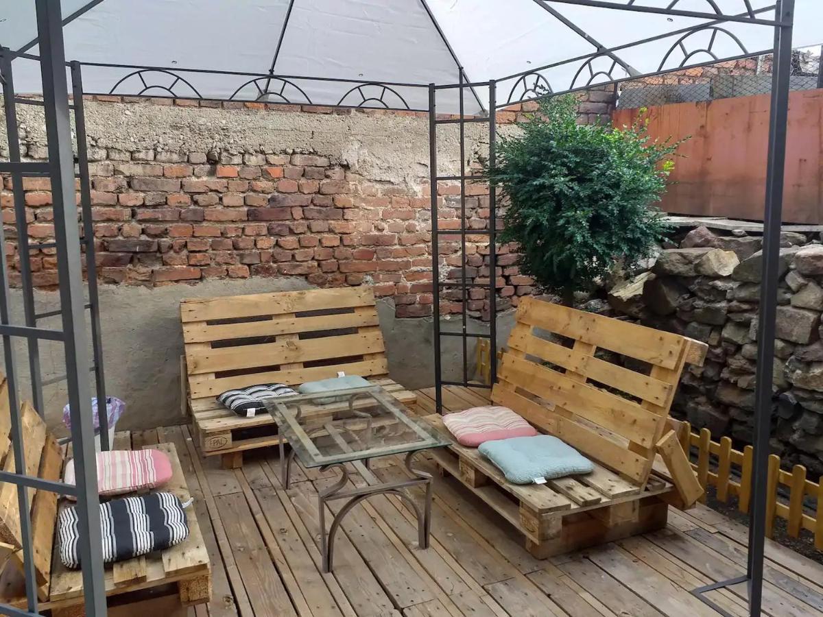 Entire Central House With Guest Rooms & Garden Sofía Exterior foto